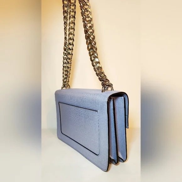 Henri bendel Warren Street chain detail light blue crossbody shoulder bag - Picture 3 of 6